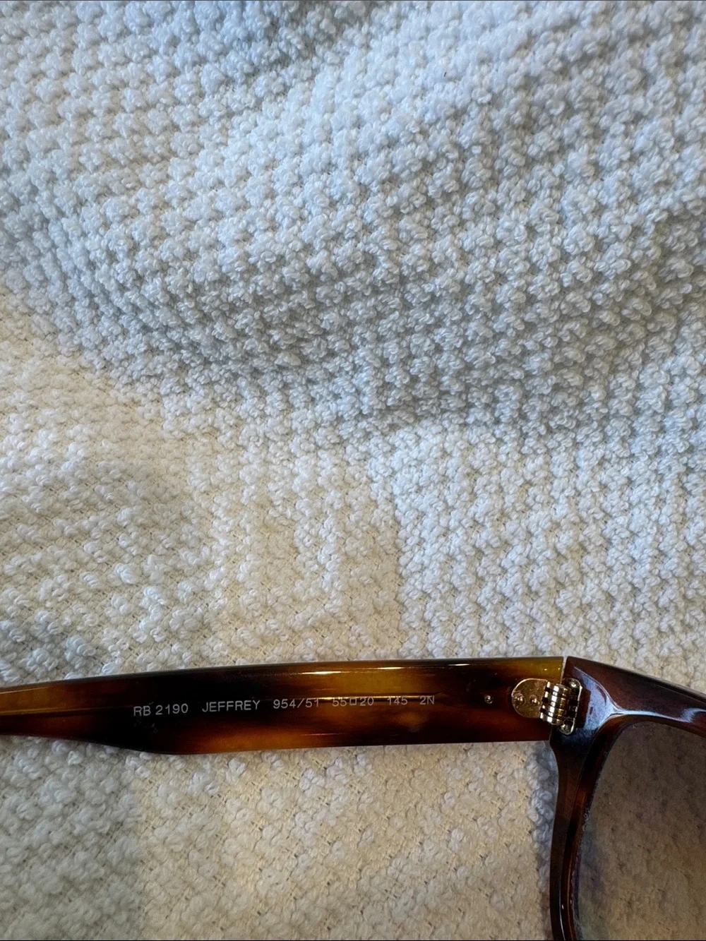 RARE Ray-Ban 2190Brown Tortoiseshell Rectangular Sunglasses with Gradient Lenses